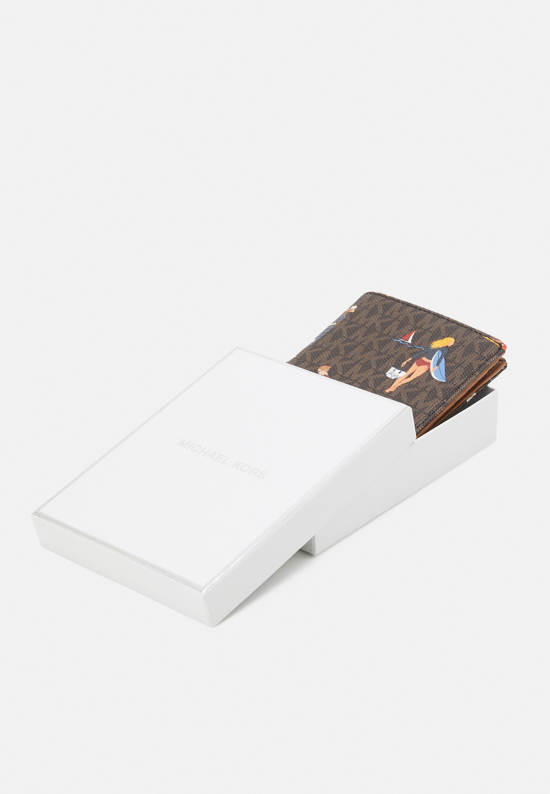 michael kors bedford travel wallet