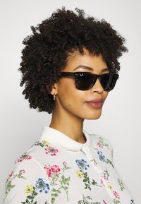 Ray-Ban WAYFARER UNISEX - Óculos de sol - black