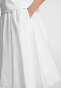 Selected Femme MIDI BUBBLE HEM - Ballonnederdele - bright white