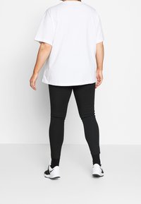 Nike Sportswear T-shirt - bas - white