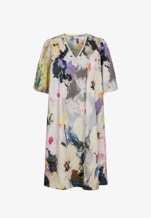 Nümph, NUANNALI DRESS - Robe t-shirt - forest green