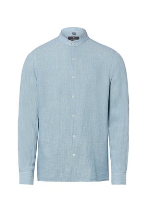 Hellblaues Leinenhemd mit langen Ärmeln, Stehkragen und Knopfleiste vorne, das eine glatte Textur und maßgeschneiderte Manschetten zeigt.