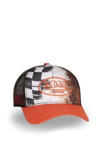 Casquette de camionneur avec un design blanc, noir et orange ; présente un motif à carreaux, un dos en mesh et un logo "Von Dutch" brodé.