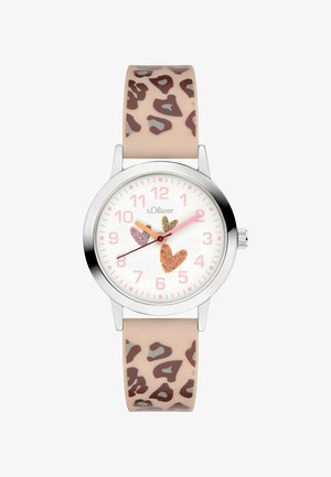 Montre ronde en argent avec cadran blanc, chiffres roses, accents en forme de cœur pailletés roses et orange, et bracelet en silicone à imprimé léopard beige.