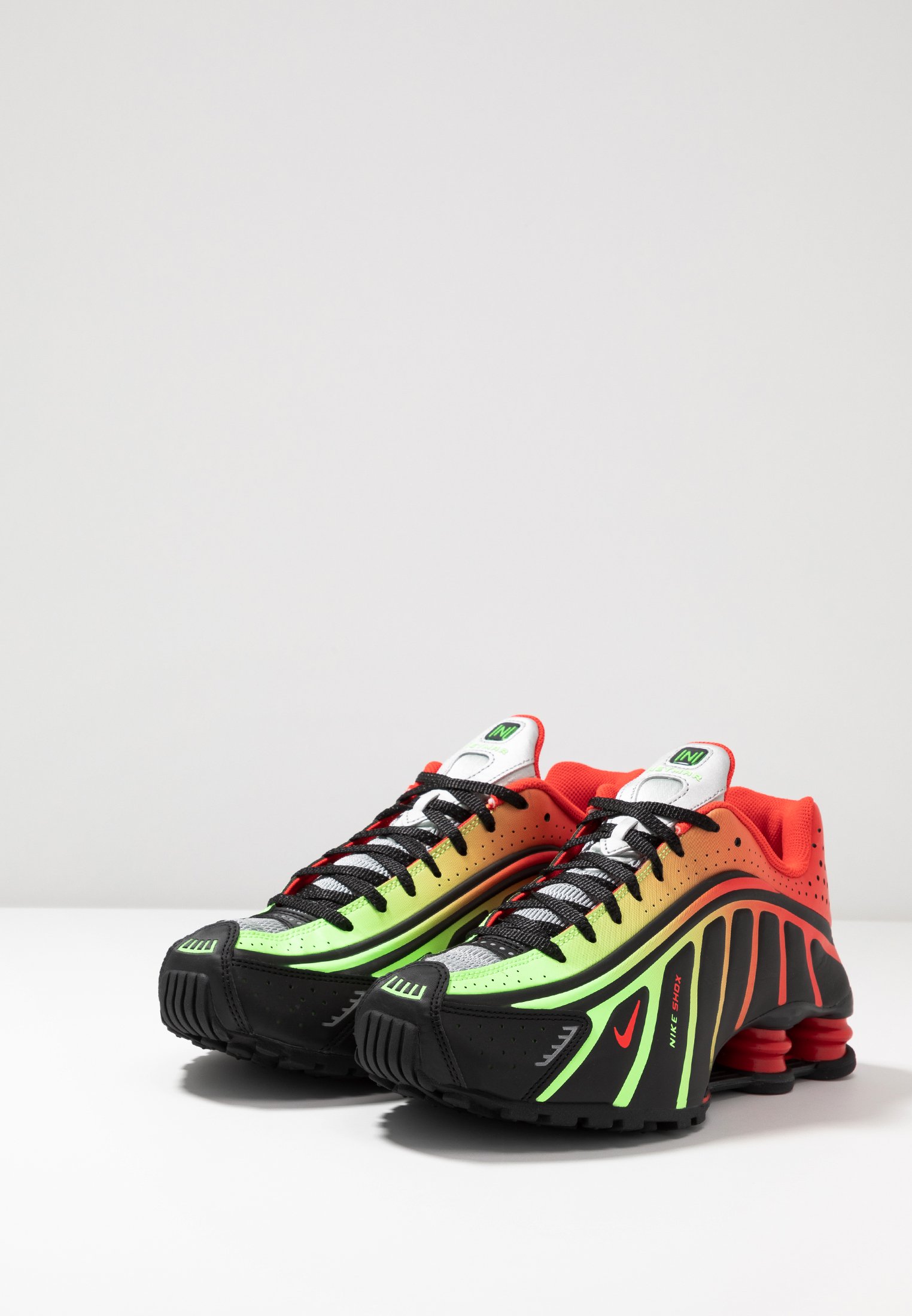 nike shox r4 neymar black