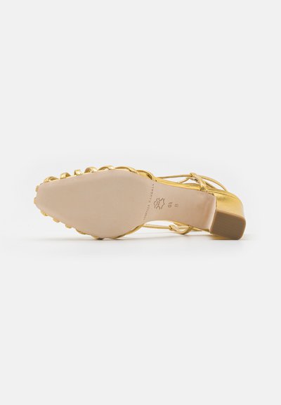 Loeffler Randall LIVVY LATTICE MID HEEL - Sandals - gold