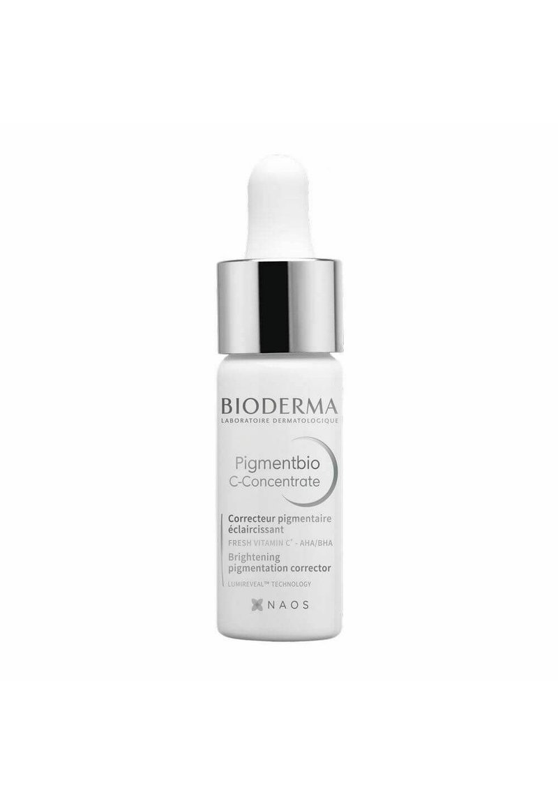 Flacon compte-gouttes en verre blanc avec un capuchon argenté. L'étiquette indique "Bioderma Pigmentbio C-Concentrate" avec des informations en anglais et en français.