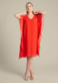 Elena Mirò GEORGETTE CON MANICHE VOLANT - Freizeitkleid - rosso