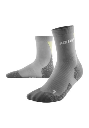 COMPRESSION ULTRALIGHT MID CUT  - Sports socks - grey lime