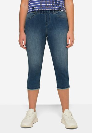 LAURASØN CAPRI   FRANSENSAUM  ELASTIKBUND  - Shorts vaqueros - blue denim