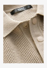 Selected, neutral