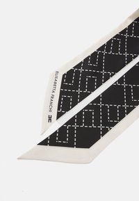 Black scarf with white dashed geometric pattern. Edges are cream-colored with branding "ELISABETTA FRANCHI" printed on one side.
