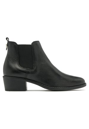 Ankle boot