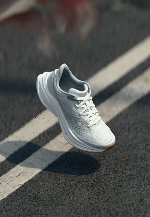 ENDORPHIN SPEED 5 - Chaussures de running sur route - white/gum