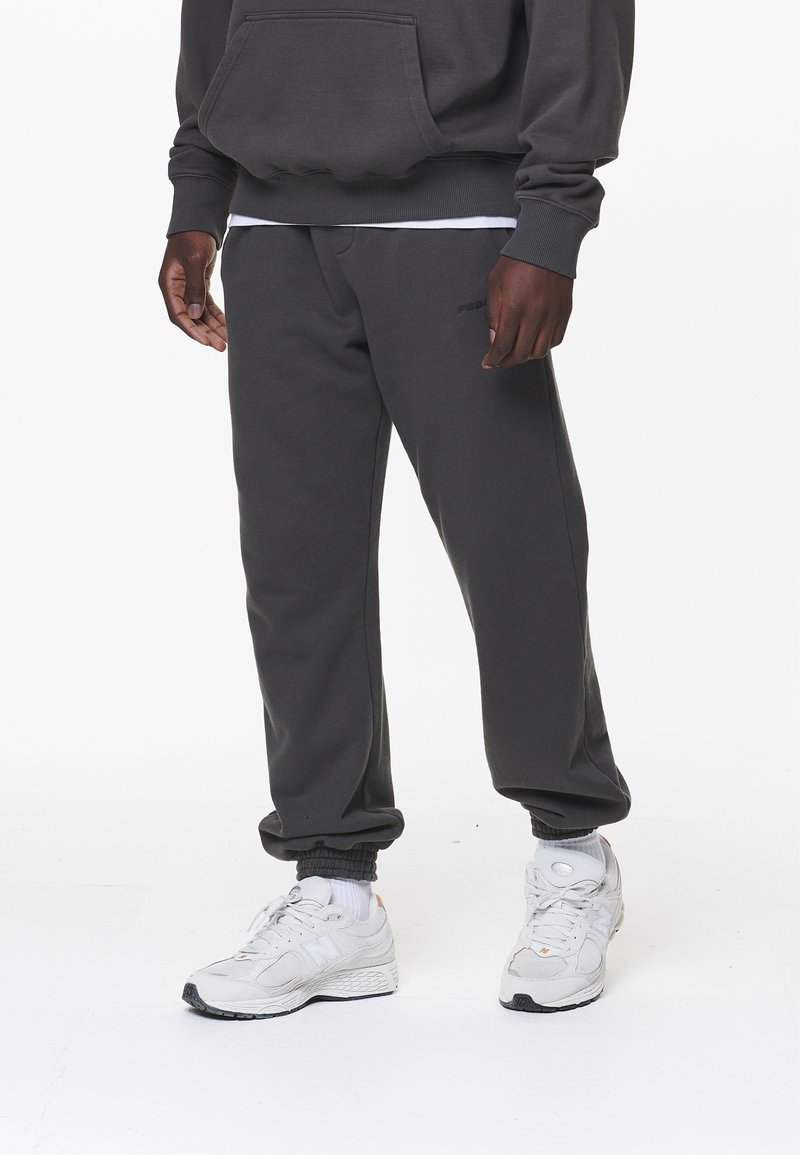 Pegador LOGO JOGGER - Træningsbukser - washed volcano grey