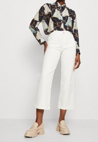 GANT Vaqueros boyfriend - off-white
