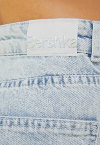 Bershka Flared jeans - light blue