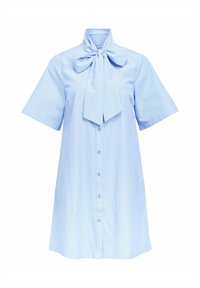 Abito camicia a righe blu chiare con maniche corte, colletto a fiocco, chiusura frontale con bottoni e vestibilità rilassata. Tessuto morbido.