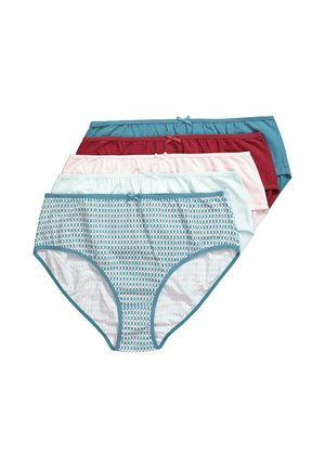 Cinco pares de braguitas de mujer en azul sólido, rojo, rosa claro, blanco y azul con estampado apilados sobre un fondo blanco.
