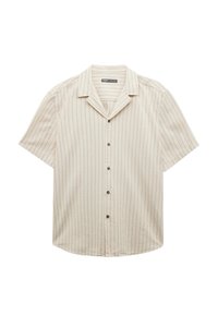 Camisa de manga corta, con botones, en color beige claro con finas rayas verticales. Textura suave, cuello con muesca, cinco botones marrones en la parte delantera.