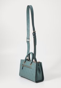 Guess CRESIDIA STATUS SATCHEL - Bolso de mano - teal