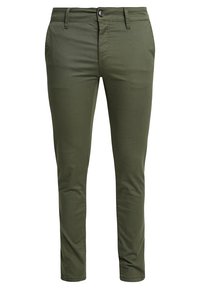 Chinosy w kolorze oliwkowej zieleni o gładkiej fakturze, dopasowanym kroju, zapięciem na guziki i przednimi kieszeniami. Proste nogawki z minimalnymi detalami szwów.