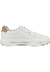 Vita lädersneaker med en texturerad yta, bruna detaljer vid hälen, platta snören och rundad tå. Har en diskret rand på mellansulan.