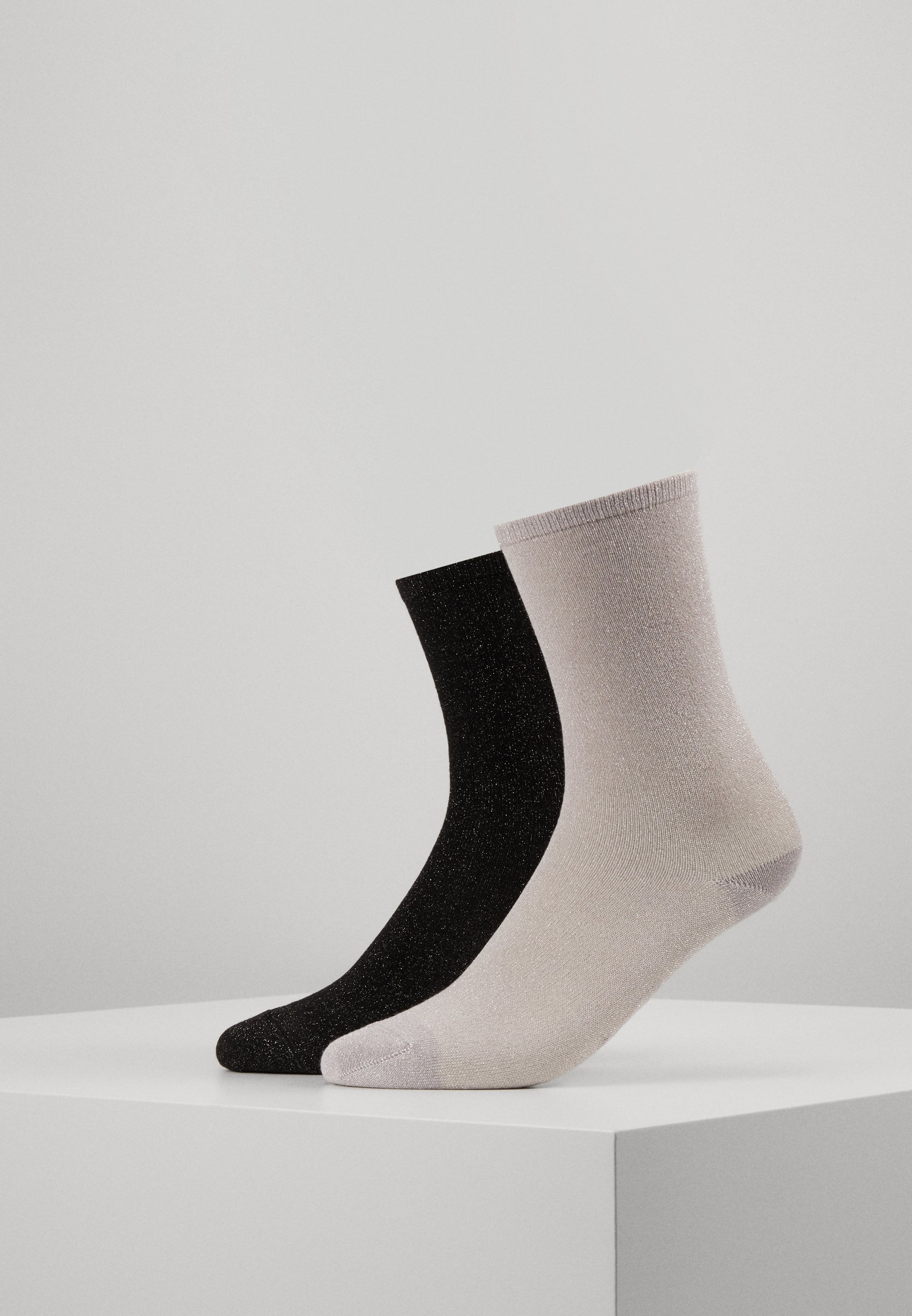 pale pink trainer socks