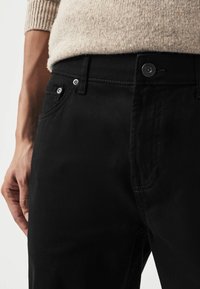 Next SOFT TOUCH-SLIM FIT - Kratke hlače - black