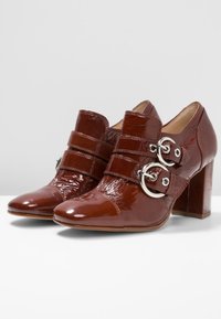 Högl High heeled ankle boots - brown