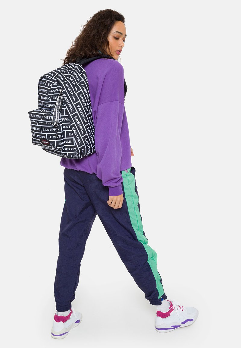 Eastpak OUT OF OFFICE - Zaino - bold branded