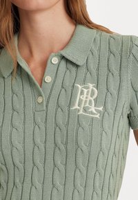 Lauren Ralph Lauren CABLE KNIT COTTON POLO JUMPER - Polo marškinėliai - soft laurel