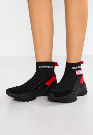 Baskets montantes - black