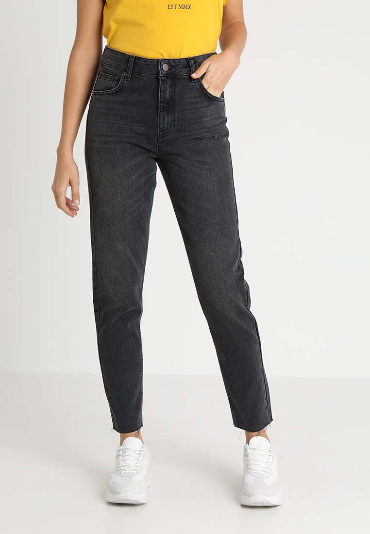 Moss Copenhagen CRYSTAL MOM Jeans relaxed fit black Moss Copenhagen CRYSTAL - Jeans straight leg - black washed