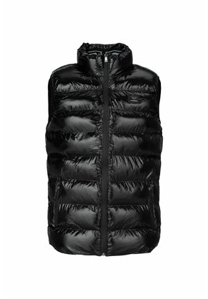 Czarna błyszcząca kamizelka puchowa z poziomym pikowaniem, wysokim kołnierzem, przednim zamkiem błyskawicznym, dwoma zapinanymi na zamek bocznymi kieszeniami oraz małą prostokątną naszywką z logo na piersi.