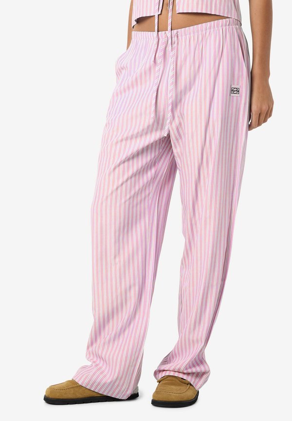 GESTREIFTE FREIZEIT MIT ELASTISCHEM BUND - Stoffhose - rosa