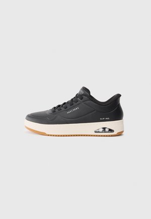 UNO - Trainers - black