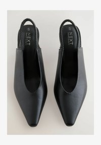 Unselected, black