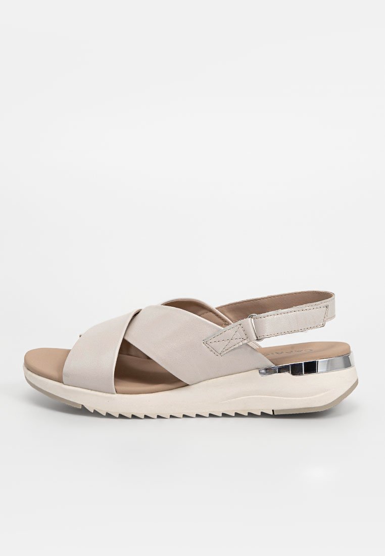 Caprice Sandalen met sleehak beige