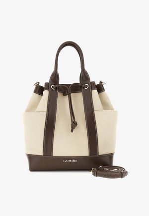 Beige canvas boodschappentas met donkerbruine leren handvatten, afwerking, trekkoordsluiting en afneembare schouderband, voorzien van het "CAFNOIR" logo.