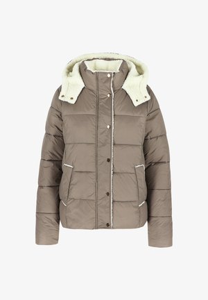Brązowa kurtka puchowa z białym kapturem wyłożonym sztucznym futrem, napami, przednimi kieszeniami i poziomym wzorem przeszyć.