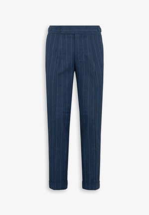 Marineblaue maßgeschneiderte Hose mit dünnen weißen vertikalen Nadelstreifen, doppeltem Knopfverschluss am Bund, Falten und umgeschlagenen Säumen.