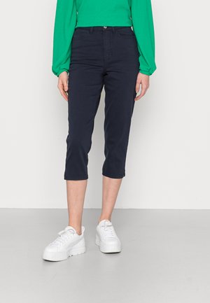 VINEEDIT LONG CAPRI - Shorts di jeans - navy blazer