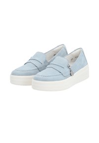 Himmelblaues Wildleder-Slipper mit rundem Zehenbereich, zwei dekorativen Riemen und einer dicken weißen Gummisohle. Besitzt einen kleinen Markenanhänger.