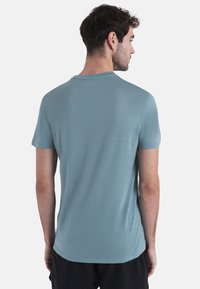 icebreaker LITESPEED - Camiseta básica - TURQUOISE/AQUA