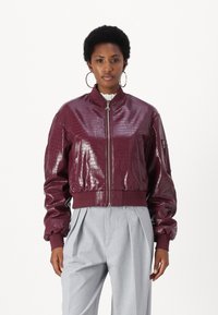 Patrizia Pepe GIUBBOTTO JACKET - Jakna od umjetne kože - plum elixir