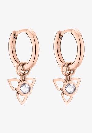 Øreringe i rosaguld har et geometrisk blomsterdesign med en central krystalaccent, der fremhæver glatte metal- og refleksive overflader.