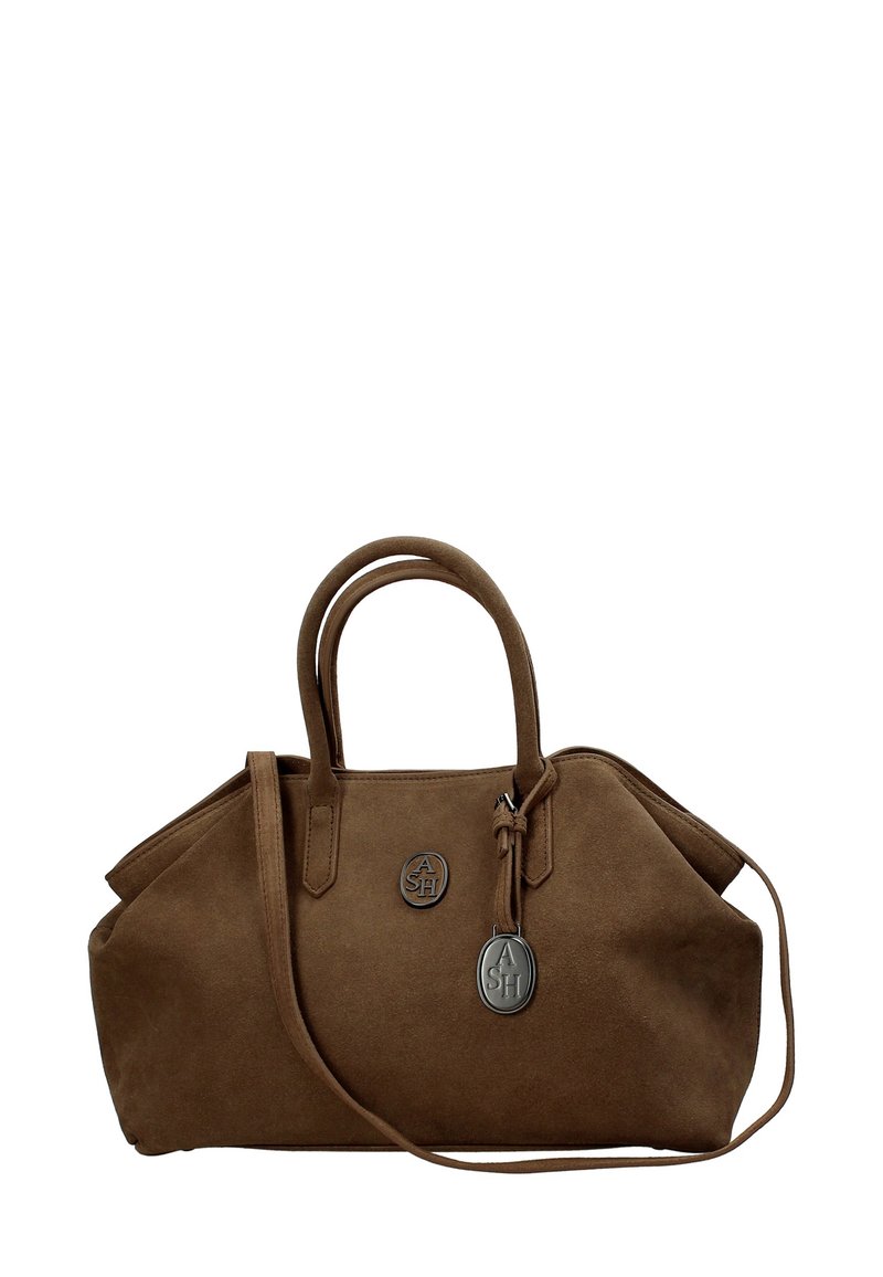 Borsa a tracolla in camoscio marrone con doppi manici, una tracolla lunga e placchette metalliche con il logo "ASH" sul davanti.