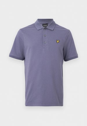 Lillasest lühikeste varrukatega polo-särk, millel on kolm nuppu ja vasakul rinnal väike kollane linnu logo.