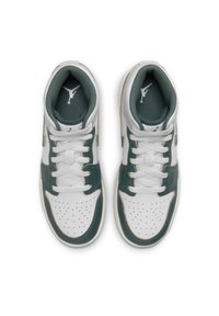Jordan AIR JORDAN 1 MID SE UNISEX - Sneakers high - white oxidized green-sail-neutral grey